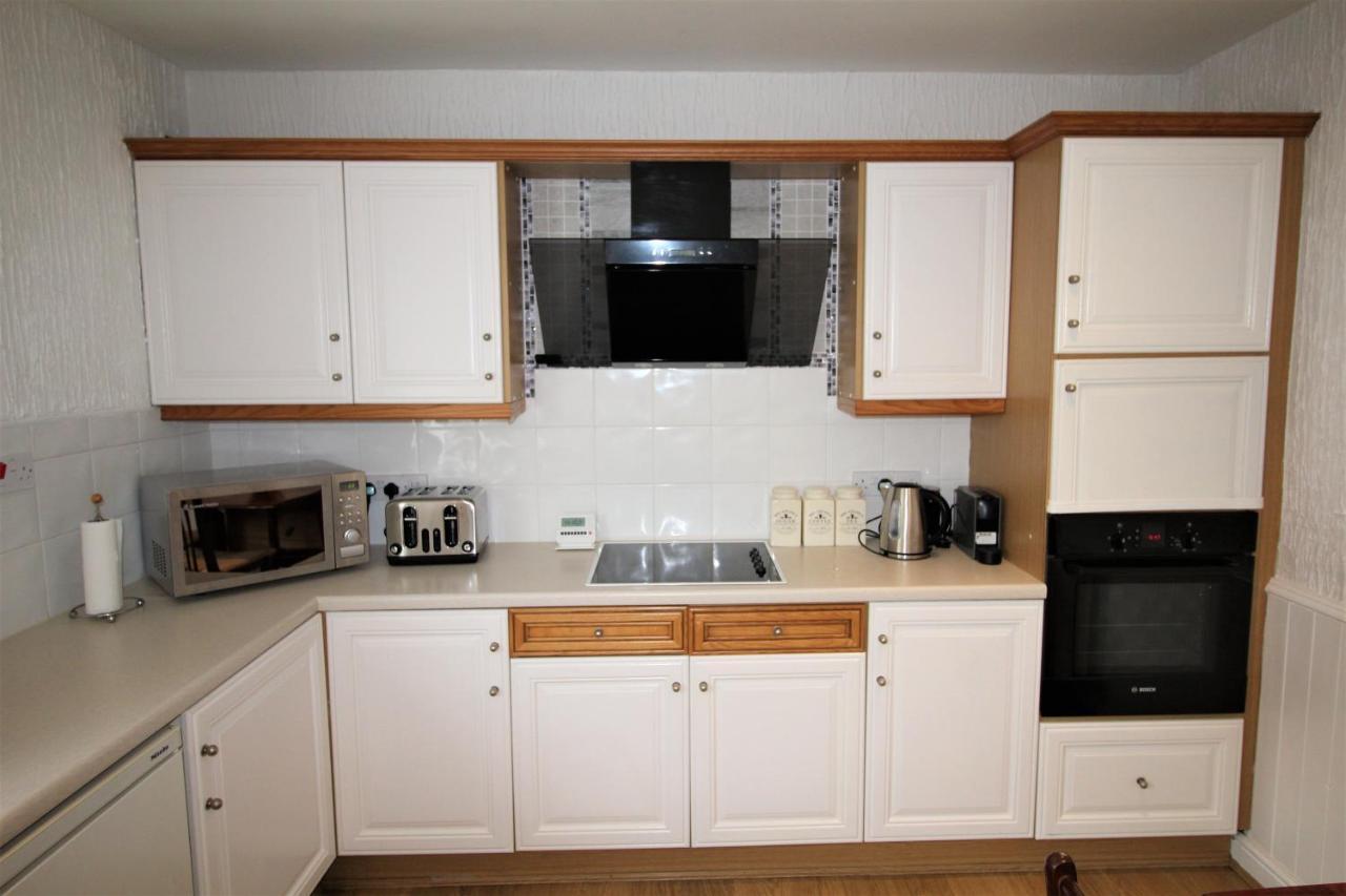 Whitley Bay - Sleeps 6 - Refurbished Throughout - Fast Wifi - Dogs Welcome Dış mekan fotoğraf